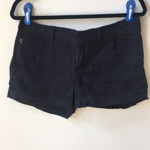 GUESS BLACK CARGO SHORTS